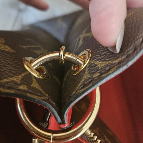 Authentic Louis Vuitton Flower Tote - Picture 8 of 11